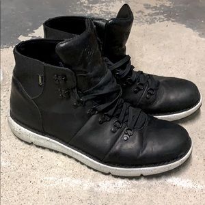 Danner Vertigo 917 Gore-Tex Hiking Boots